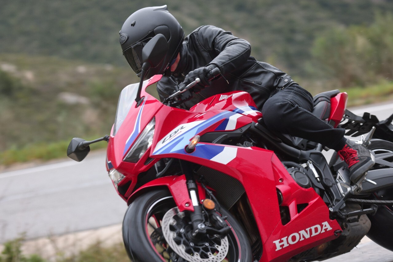 DueruoteTG #189 - Honda e-clutch, casco MTR K-4 Evo, multe all'estero